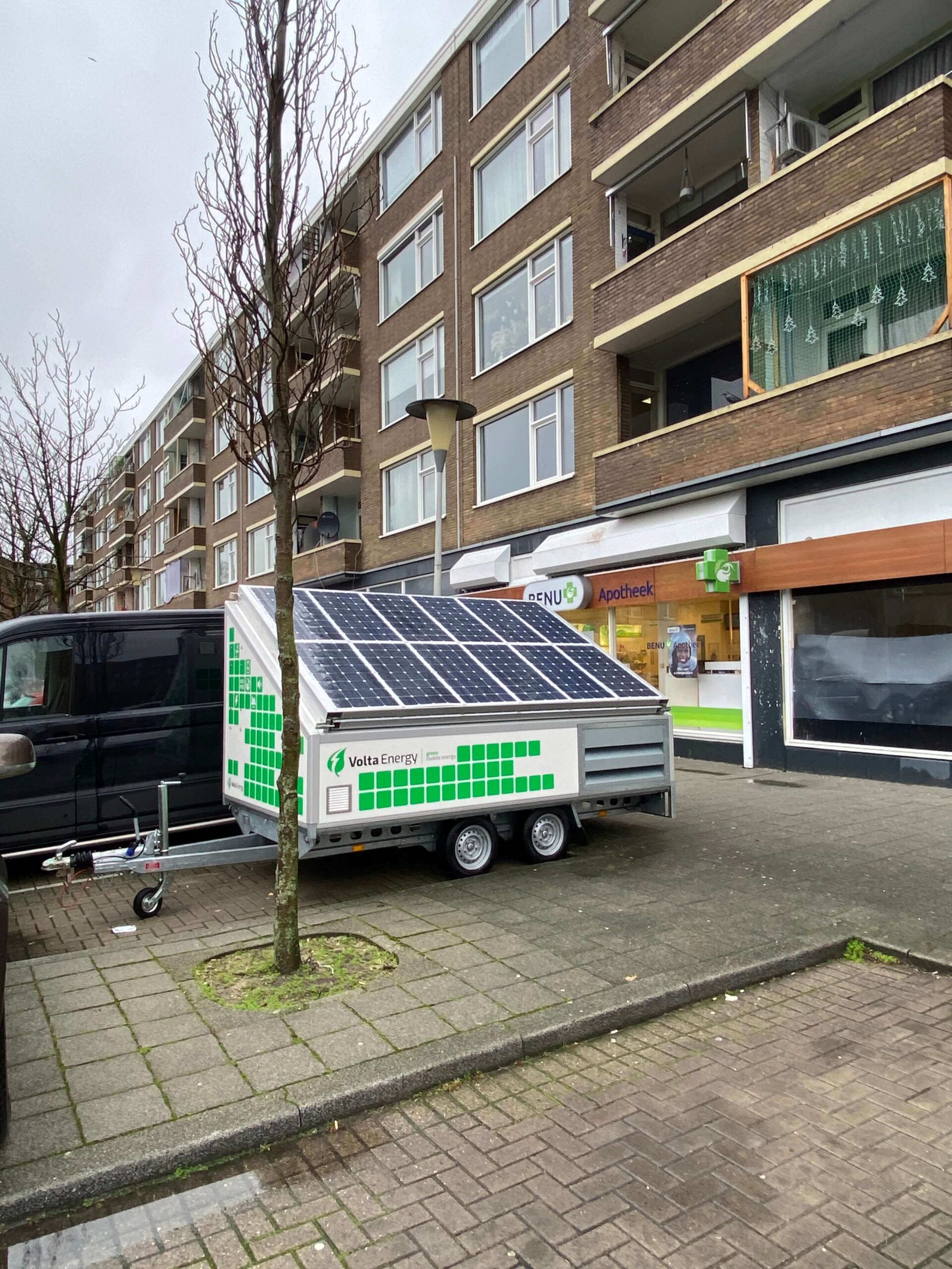 Un générateur solaire permet à une pharmacie de Rotterdam de rester ouverte